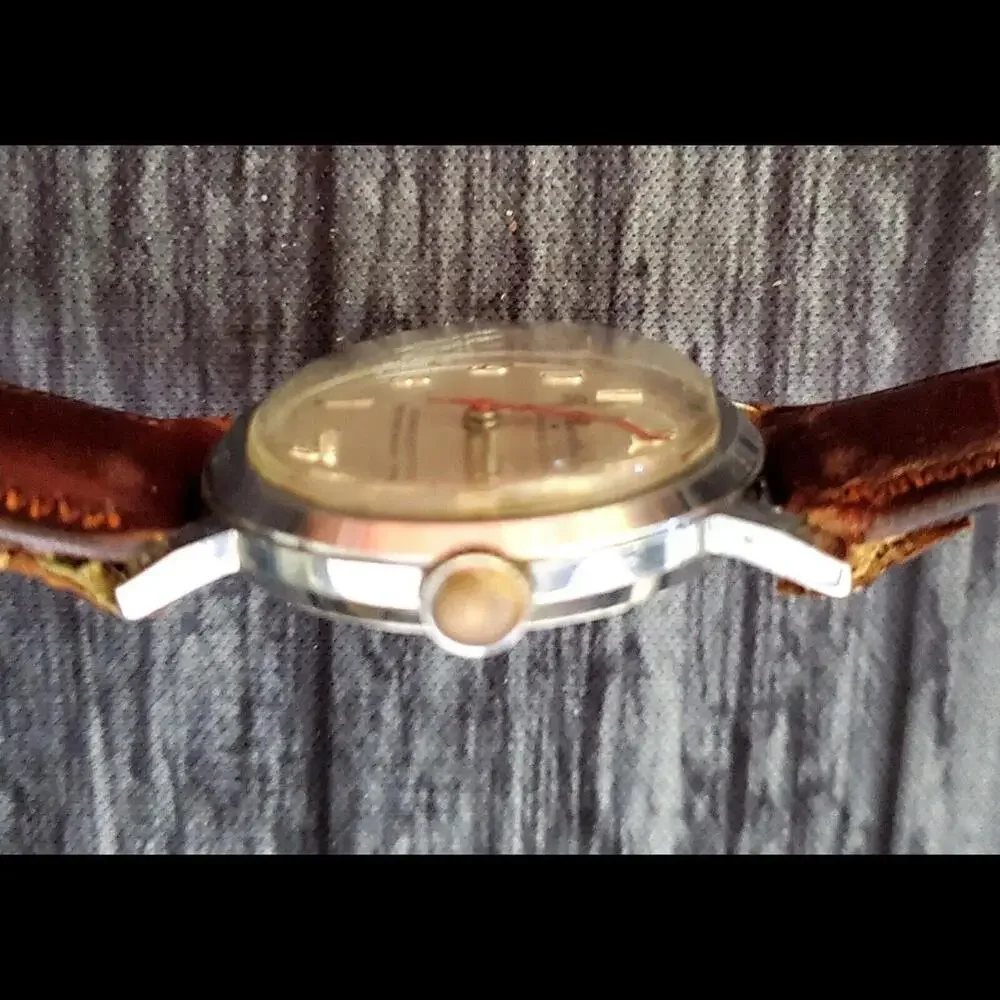 Antique Paul‎ Rivage 17 Jewel Swiss Mens Wrist Watch Running